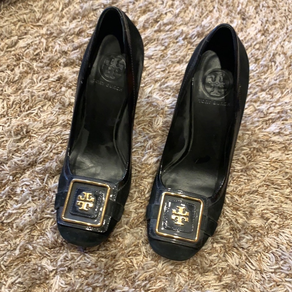 Tory Burch black suede hers with gold buckle hardware - good condition
